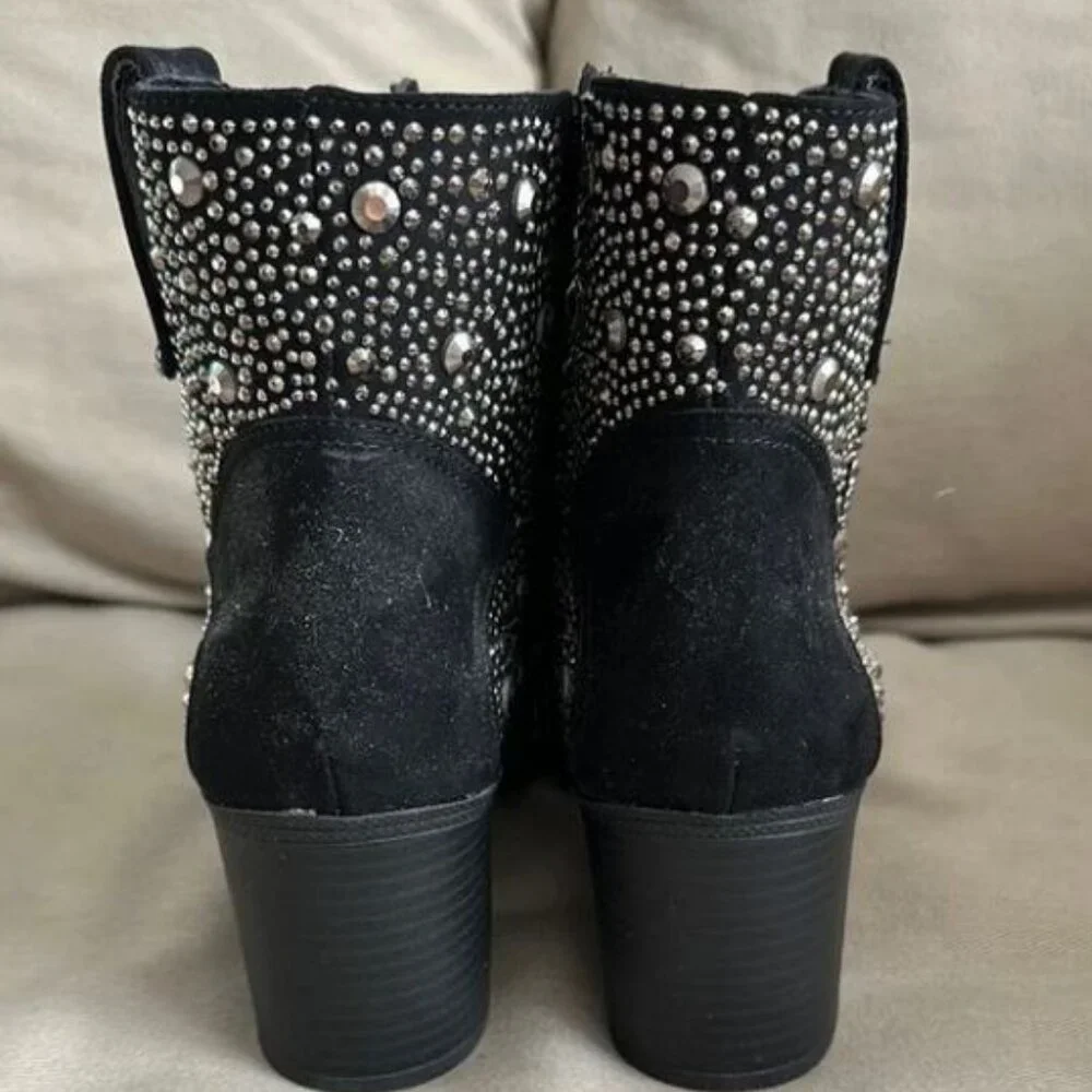 Women's NWOT Black Studded Ankle Western Cowboy Boots by Sugar - size 7-1/2 - Picture 3 of 5